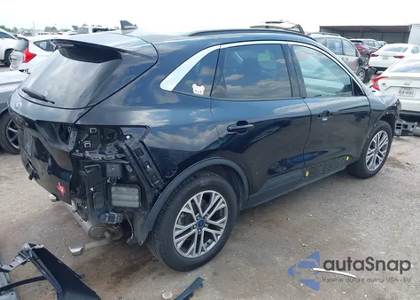 2021 Ford Escape Sel z USA, uszkodzony, nr VIN 1FMCU0H63MUA56759